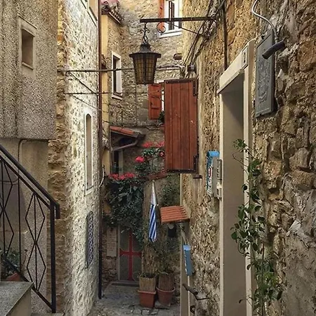Mariuccia In Lejlighed *