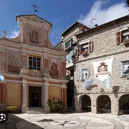 Mariuccia In *